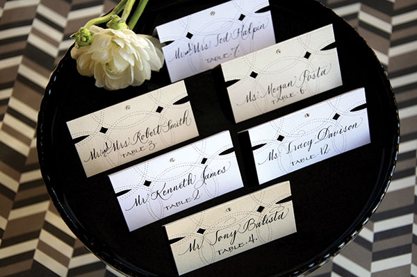Double-ring placecards