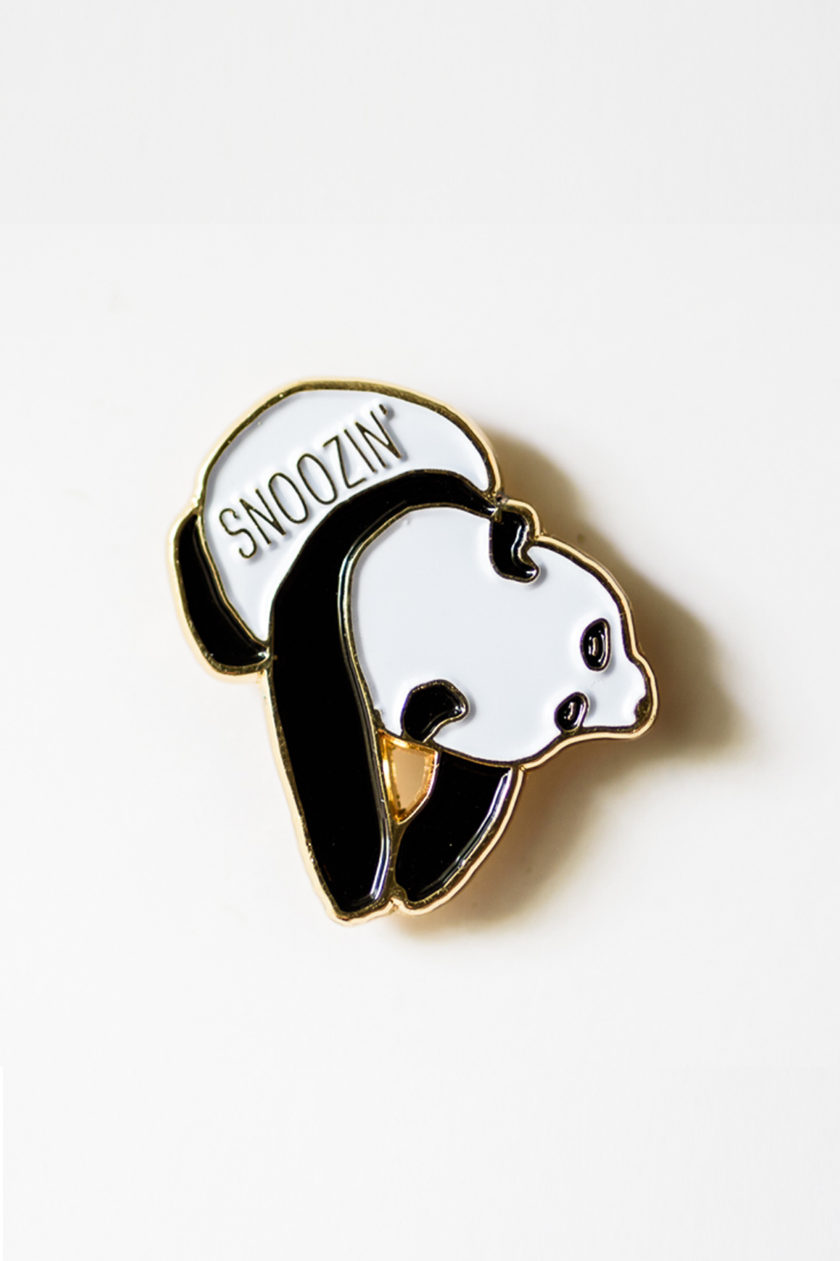 Snoozin’ Panda 
															/ ilootpaperie							