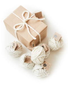 Knot And Bow Wool Yarn giftwrap wrapping image