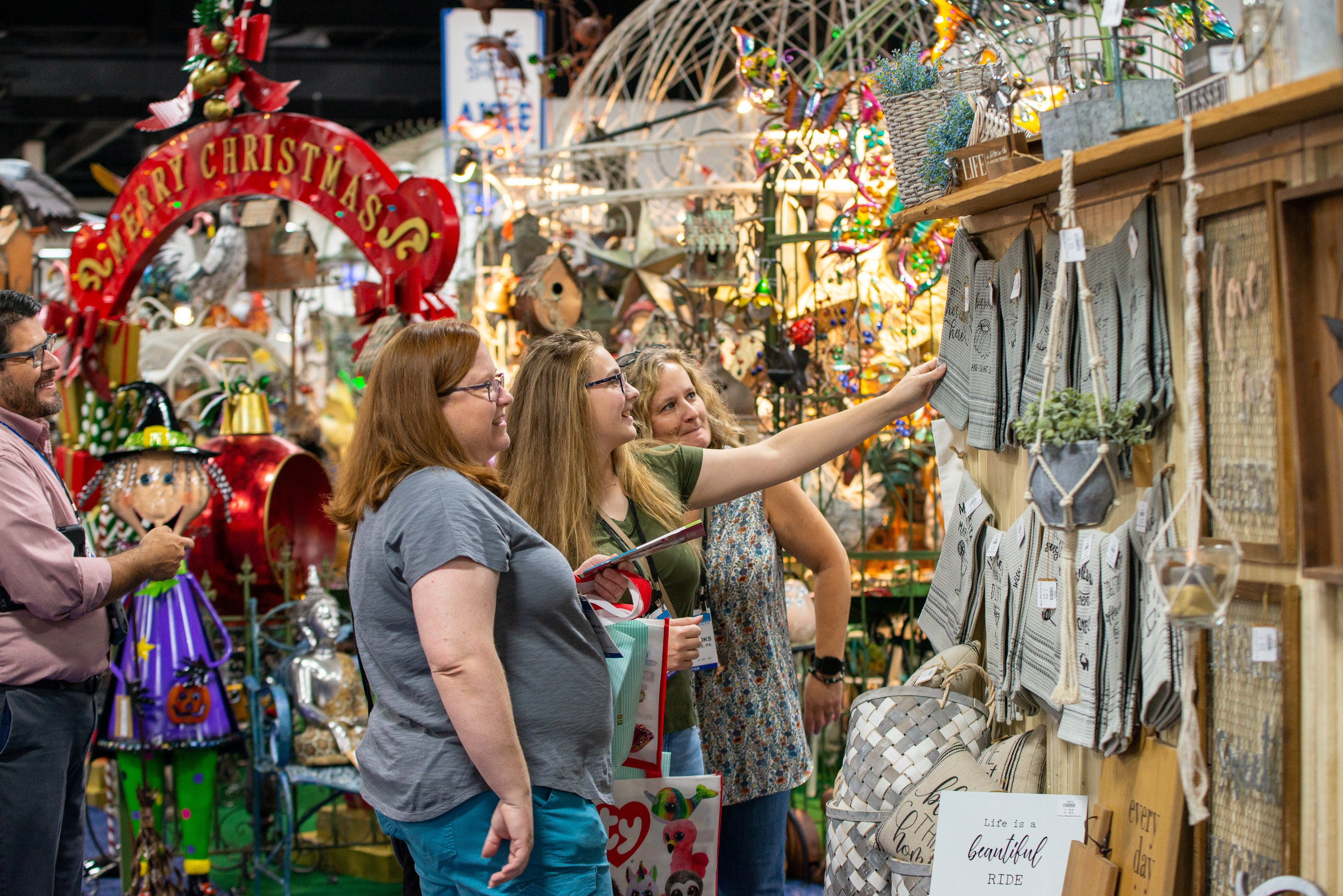 Philadelphia Gift Show shares schedule of events - Stationery Trends